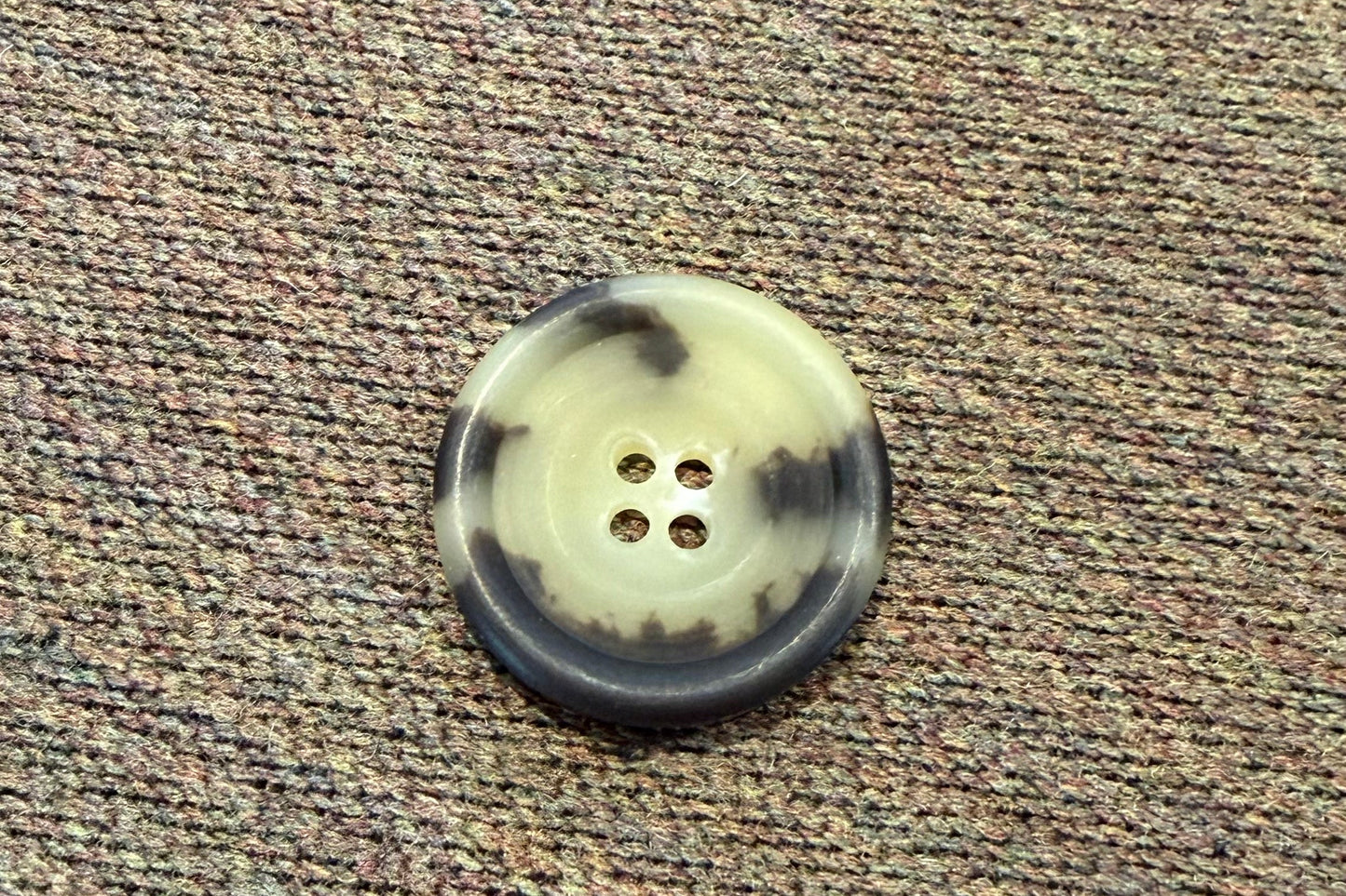 Bouton de trench-coat mat en trois tailles