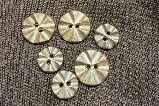 Bouton métallique bicolore en deux tailles