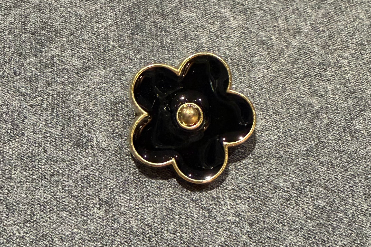 Bouton à queue fleur noire (Lot de 8)