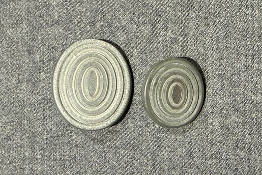 Ensembles de boutons gris à queue en 2 tailles