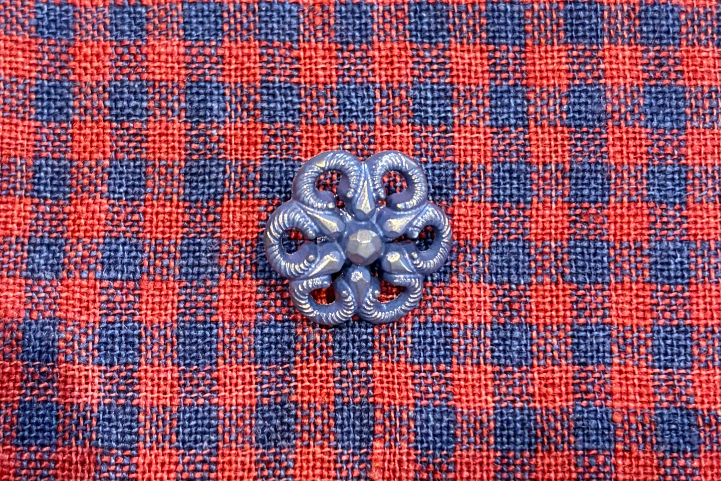 Tige de fleur en plastique (cinq coloris)