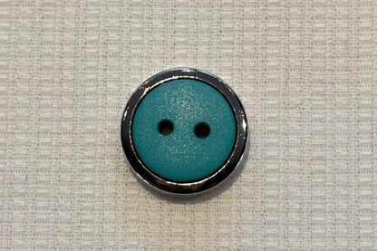 Bouton en résine avec cadre argenté (cinq couleurs)