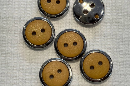 Bouton en résine avec cadre argenté (cinq couleurs)