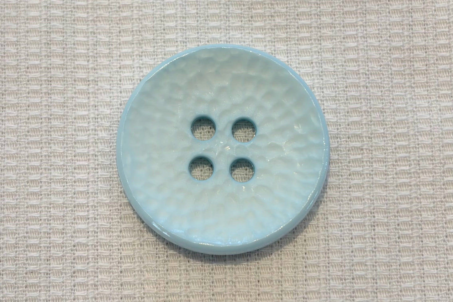Bouton texturé concave (13 couleurs)