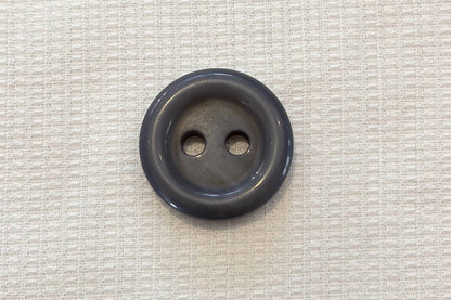 Bouton en résine (deux tailles, plusieurs couleurs)