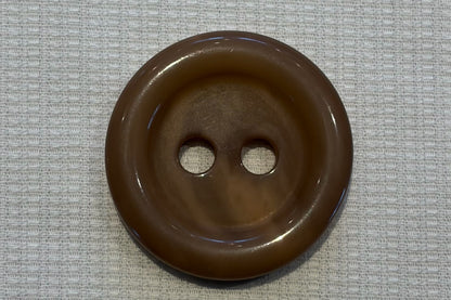 Bouton en résine (deux tailles, plusieurs couleurs)