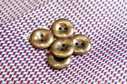 Bouton en métal